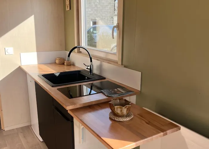 Kır Evi La Tiny Francaise, Nature, Confort, Terrasse *